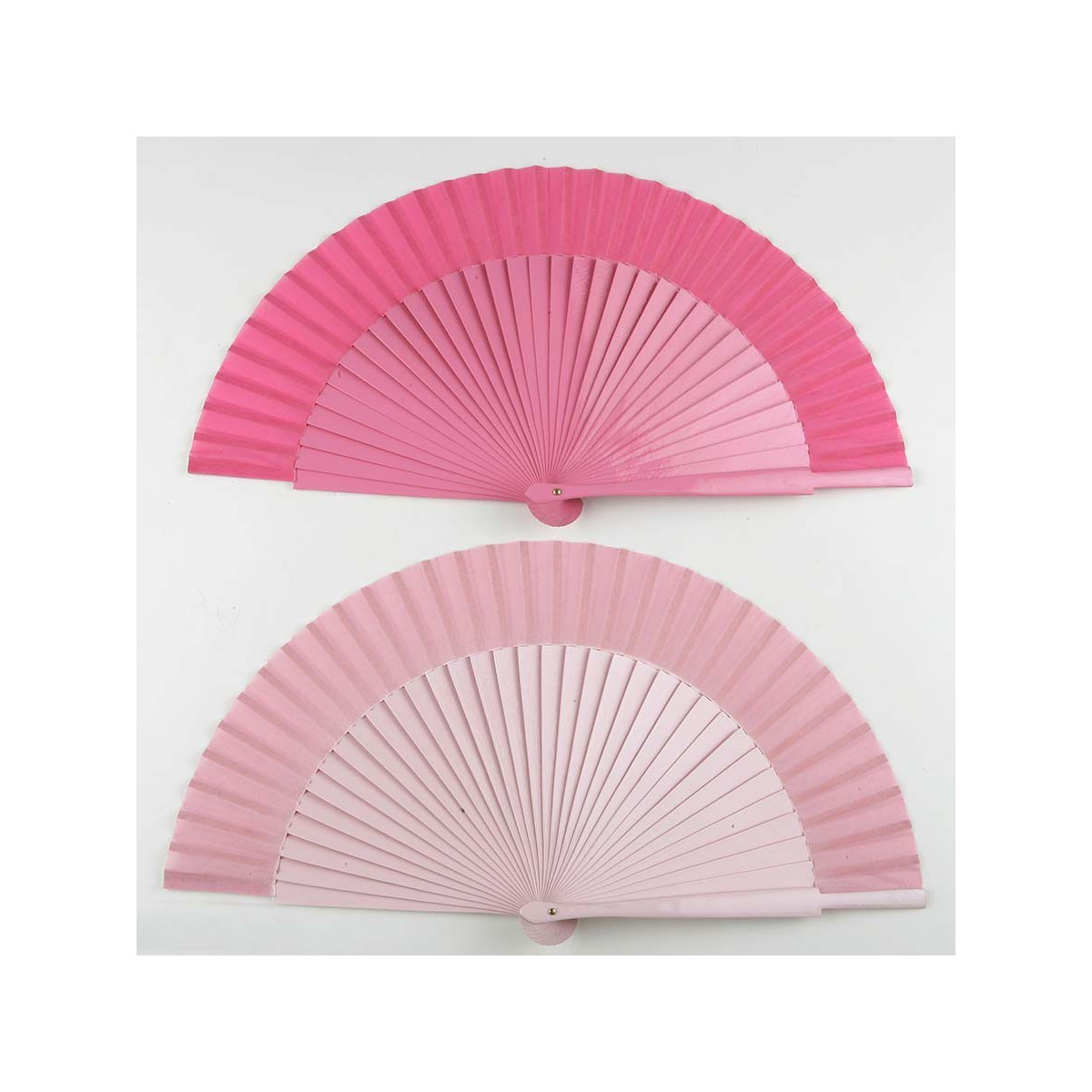 Éventails rose pâle