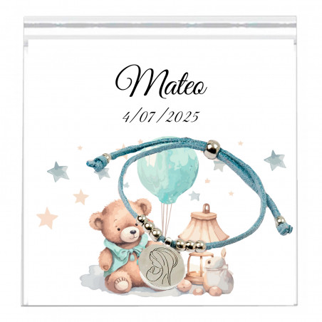 Bracelet avec médaille de la Vierge Marie et carte de rappel personnalisée dans un sac transparent pour les cadeaux de baptême