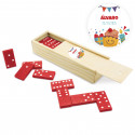 Domino de pièces rouges dans un étui en bois personnalisé avec un autocollant d'anniversaire