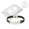 Bracelet en acier pour homme présenté dans une boîte en carton argentée avec un autocollant personnalisé pour événements