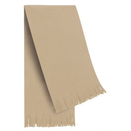 Écharpe et bonnet beige à offrir à une femme pour Noël