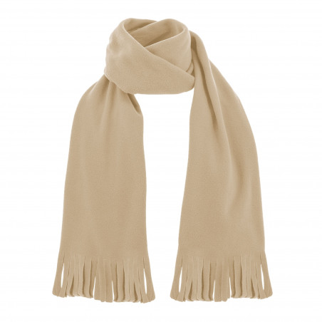 Écharpe et bonnet beige à offrir à une femme pour Noël