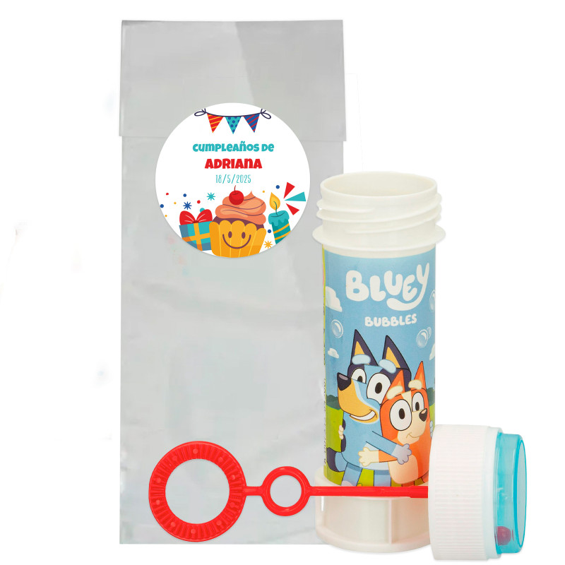 Pompero bluey en sac avec un sympathique autocollant d'anniversaire personnalisable pour les détails.