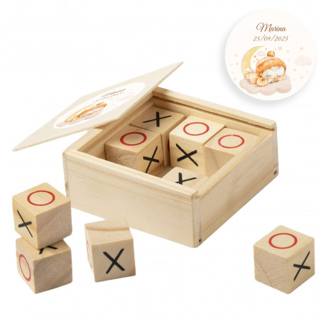 Jeu de morpion en bois dans une boîte avec autocollant personnalisé pour baptême