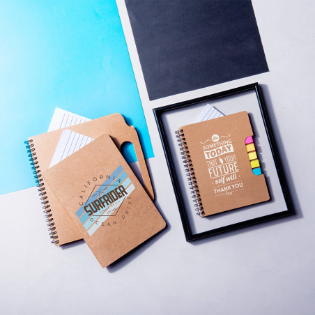 Cahier marron en carton recyclé cousu