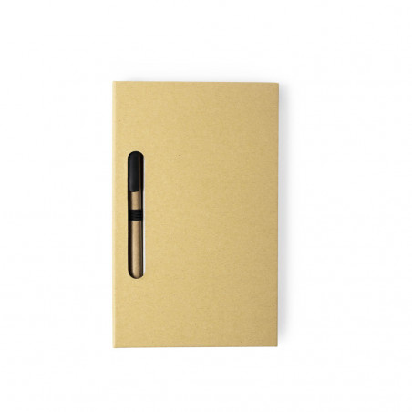 Bloc-notes et postez-le avec un stylo