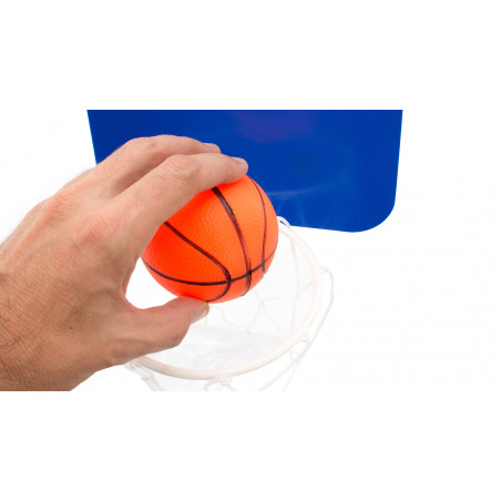 Balle et panier de basketball