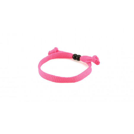 Bracelets en fil ajustables de couleurs variées