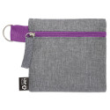 Porte-monnaie en tissu recyclé dans un sac violet et autocollant personnalisé pour un mariage