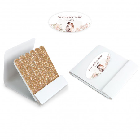 Étui avec lime à ongles et autocollant ovale de mariés pour les détails de mariage