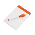 Tableau magnétique et marqueur avec sac orange et autocollant de baptême à offrir