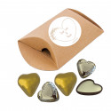 Chocolats en boîte kraft de 4 unités avec autocollant en forme de cœur personnalisé pour les mariages et événements