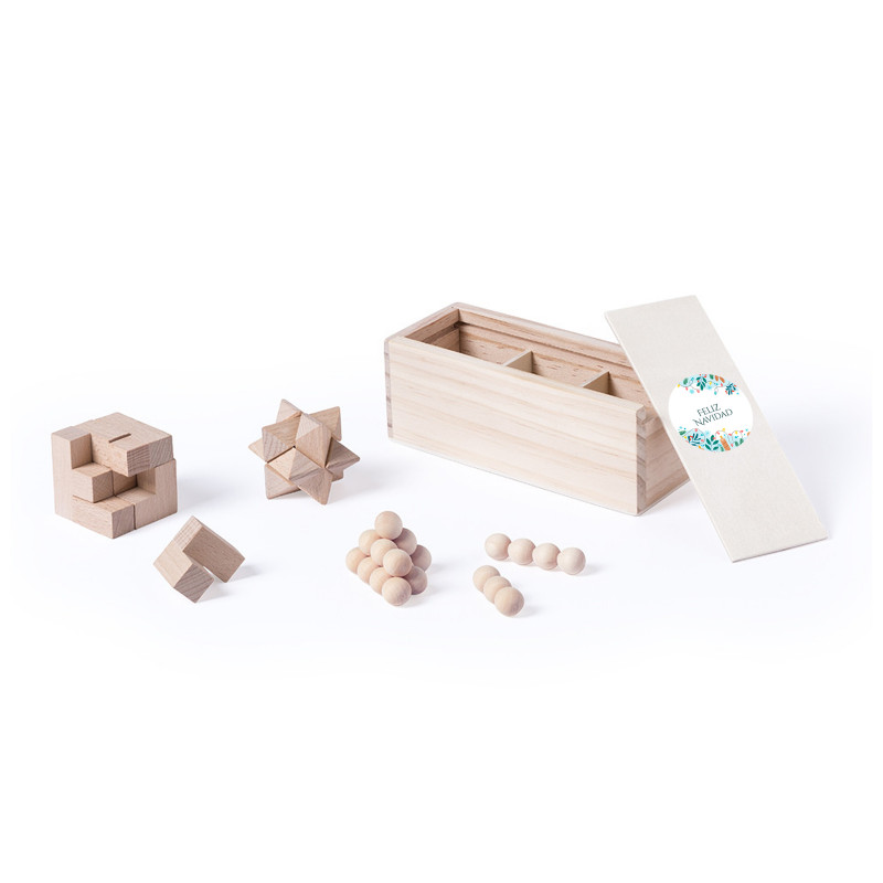Jeux d'habileté en bois dans une boîte avec autocollant de Noël