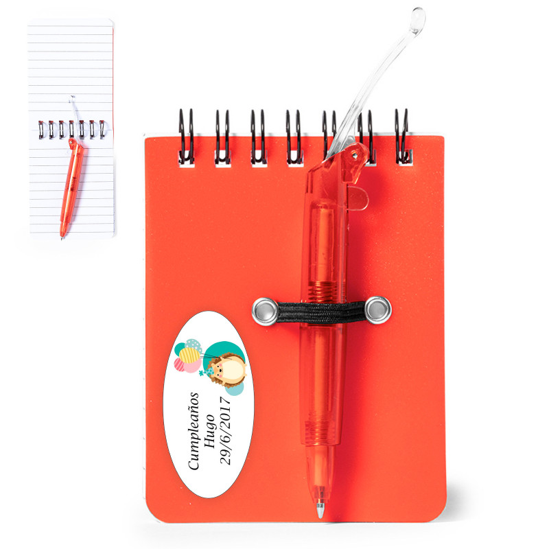 Carnet avec stylo et autocollant personnalisé pour les détails