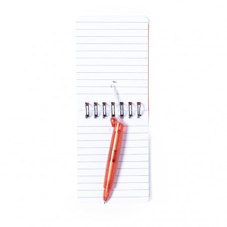 Carnet avec stylo et autocollant personnalisé pour les détails