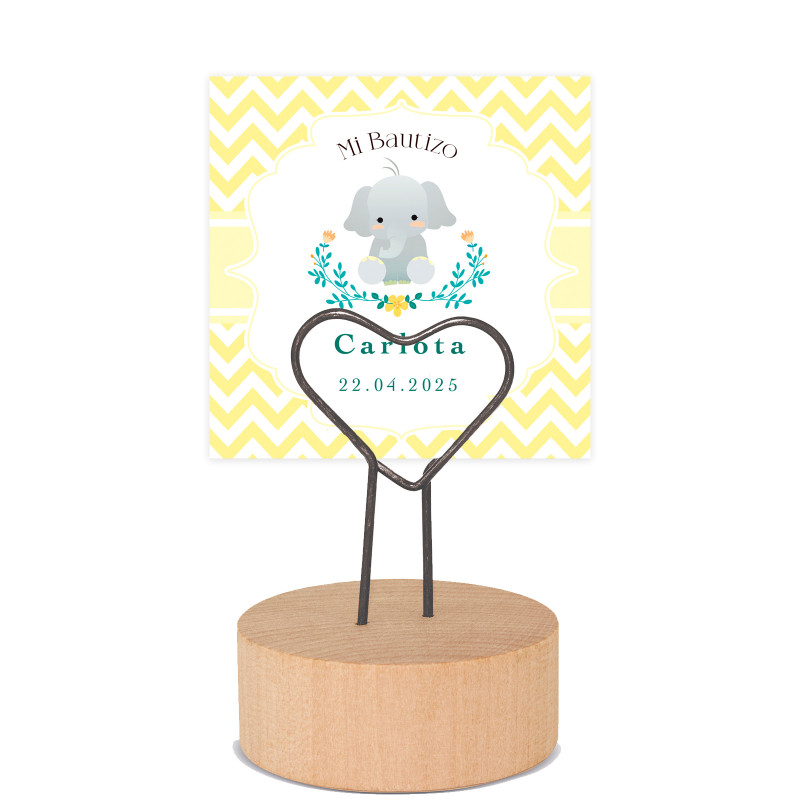 Porte-cartes en forme de cœur avec base en bois et carte personnalisable pour les détails de baptême