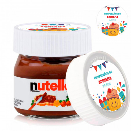 Nutella 25 g en pot en verre avec un autocollant personnalisable à offrir