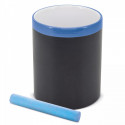 Stylo avec tableau et craie bleue avec carte d'enfant de communion et boîte avec autocollant