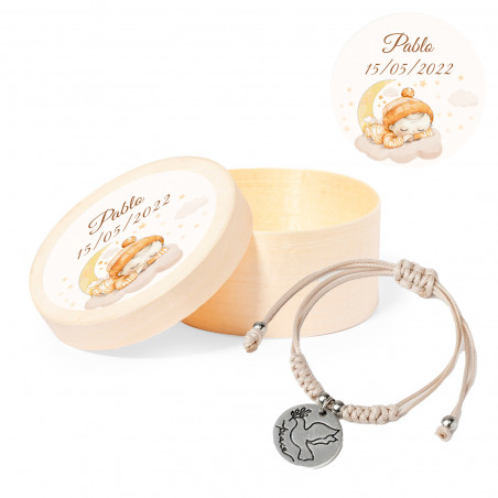 Bracelet colombe de la paix dans une boîte en bois avec autocollant de bébé pour baptêmes
