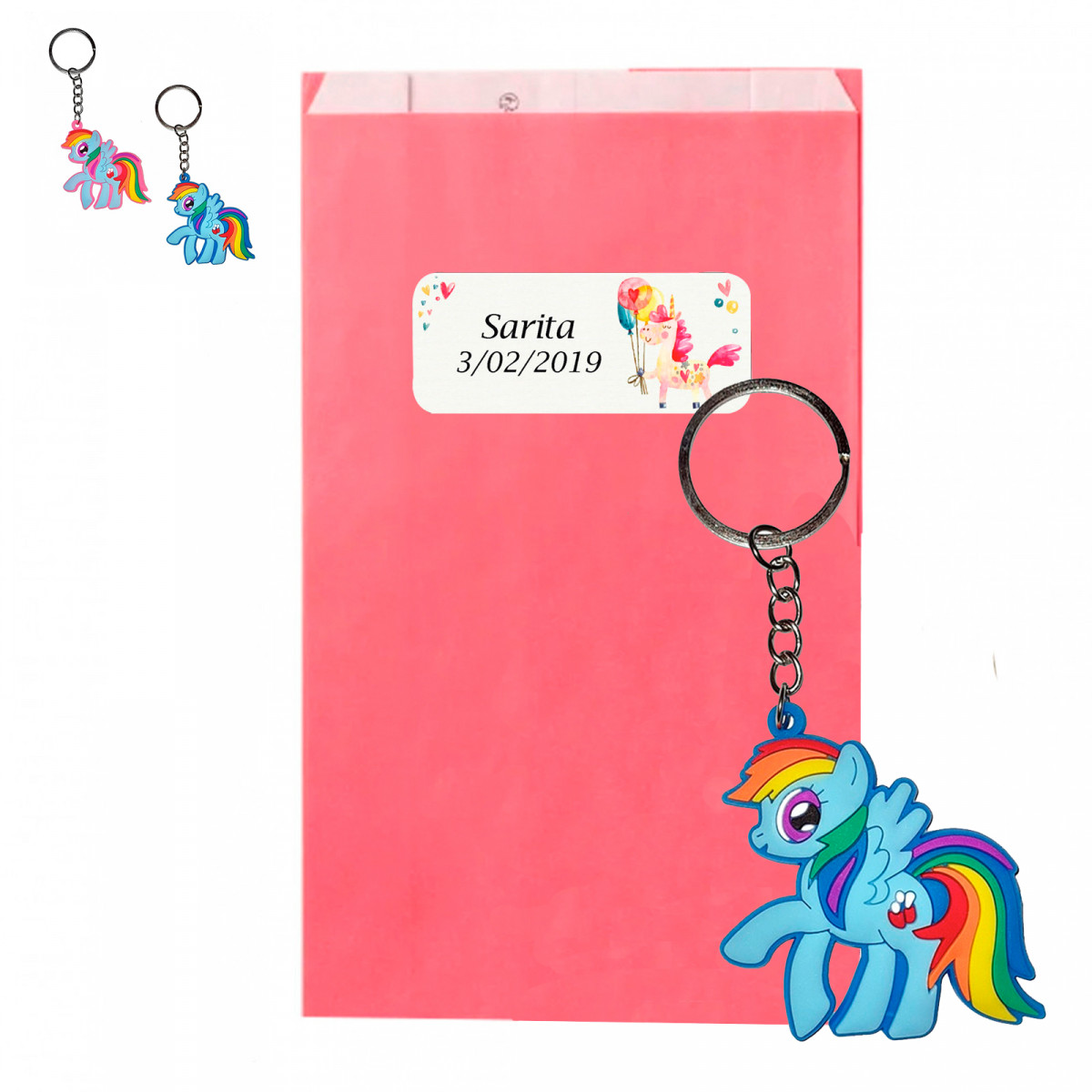 Porte-clés licorne dans une enveloppe rose avec autocollant de licorne à offrir