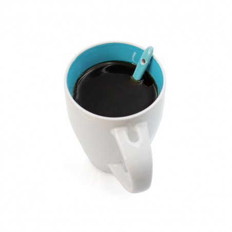 Tasse en céramique avec petite cuillère bleu ciel personnalisée avec un autocollant de bébé pour les baptêmes