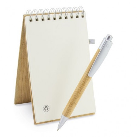 Carnet en bambou personnalisé pour mariage avec stylo