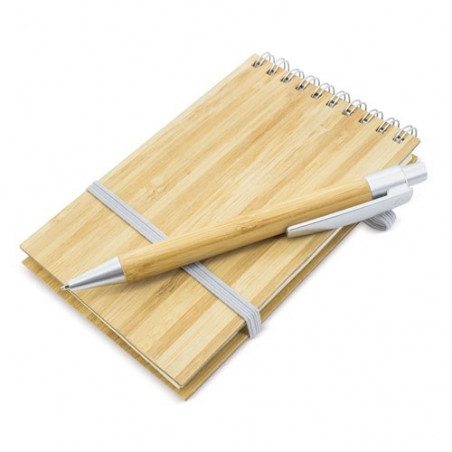 Carnet en bambou personnalisé pour mariage avec stylo