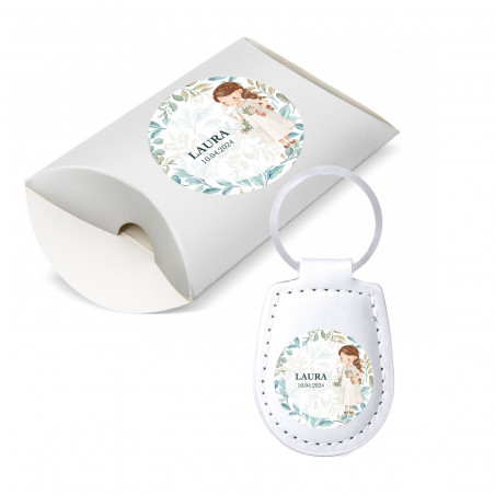 Porte-clés en simili cuir blanc avec autocollant de communion pour fille dans une boîte cadeau