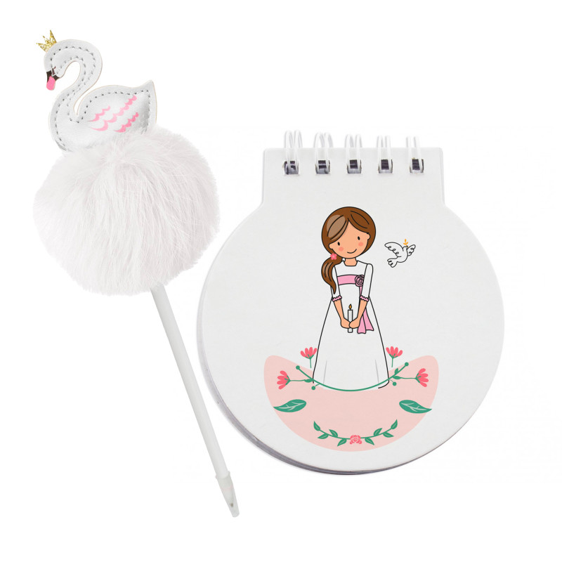 Carnet avec stylo cygne pour les détails de la première communion des filles