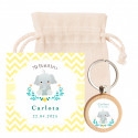 Porte-clés en bois avec autocollant et carte souvenir personnalisable dans un sac en coton pour baptême unisexe