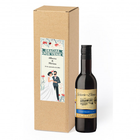 Vin rouge avec boîte en carton kraft et autocollant mariage personnalisé