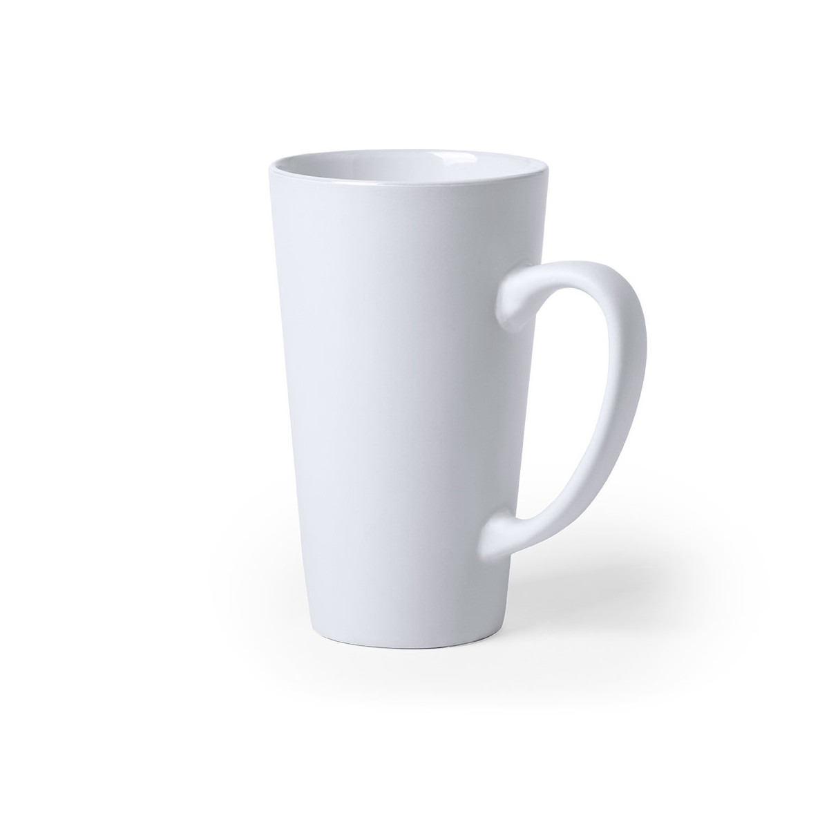 Mug allongé en céramique avec maxi anse