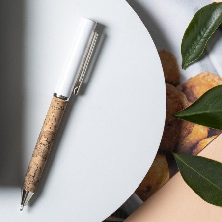 Stylo design en liège dans une boîte pour plus de détails