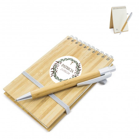 Cahier personnalisé pour communion avec stylo en bambou