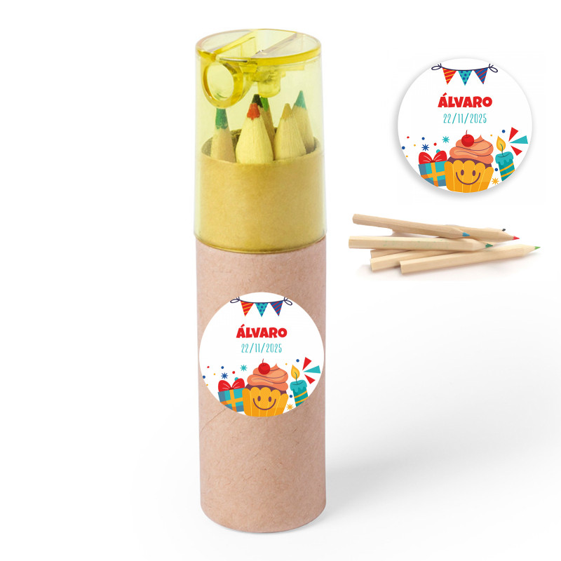 Trousse avec crayons de couleur et autocollant sympathique personnalisable pour des détails enfantins