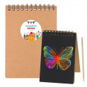 Carnet magique avec autocollant personnalisable pour des détails enfantins