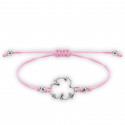 Bracelet ajustable avec trèfle porte-bonheur en fil rose, détail élégant et symbolique