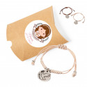 Bracelet de communion dans une boîte kraft personnalisable à offrir