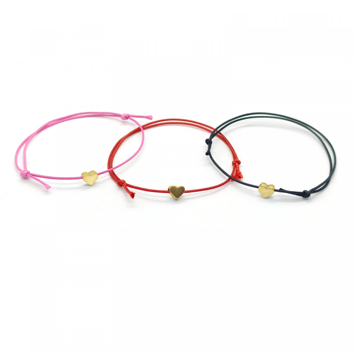 Bracelet en cordon fin avec cœur doré