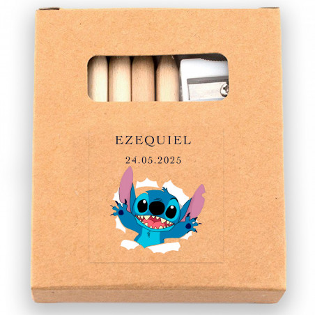 Crayons de couleur avec feuilles à colorier dans une boîte avec adhésif transparent personnalisable à offrir.