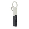 Porte-clés élégant dans une boîte de présentation personnalisée pour un cadeau de mariage