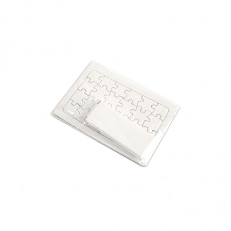 Puzzle avec des crayons de couleur pour dessiner et autocollant Pocoyó personnalisable pour les détails.