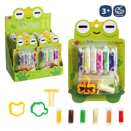 Pâte à modeler colorée avec des outils et des autocollants dans un sac avec adhésif d'anniversaire de Pocoyó