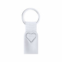 Porte-clés en aluminium découpé en forme de cœur avec ruban blanc et carte personnalisée de mariage