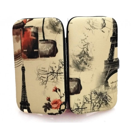Set de Manucure avec Portefeuille et Serviette en forme de Fleur présenté dans une boîte avec une poignée