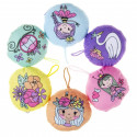 Coussin rond pour enfants sur le thème des princesses en assortiment dans un sac décoratif rose et un autocollant