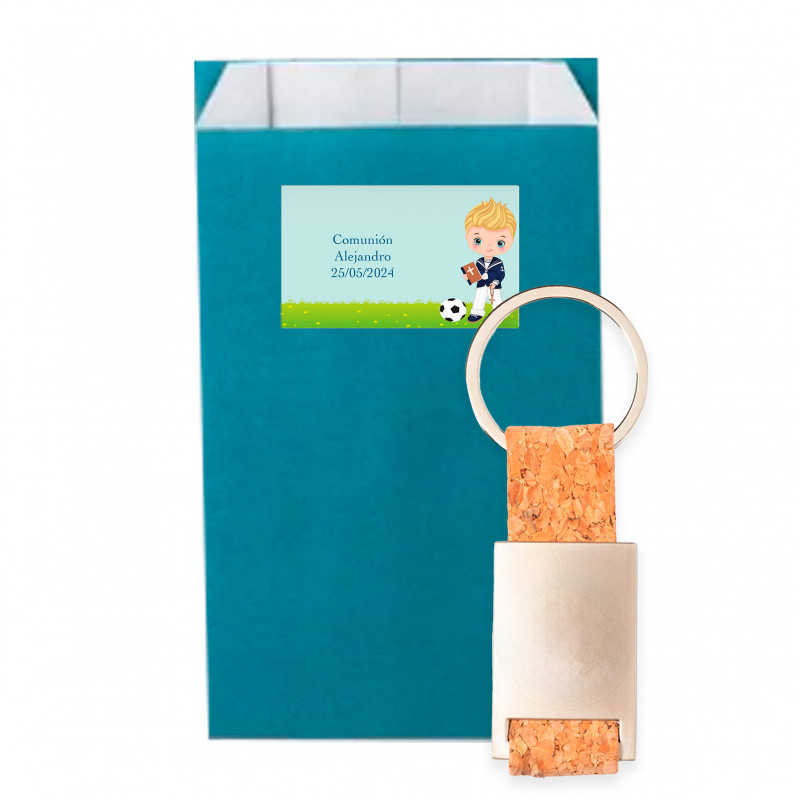 Porte-clés en liège avec adhésif design de football dans une enveloppe kraft avec adhésif personnalisé pour les détails de la
