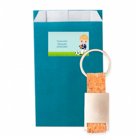 Porte-clés en liège avec adhésif design de football dans une enveloppe kraft avec adhésif personnalisé pour les détails de la
