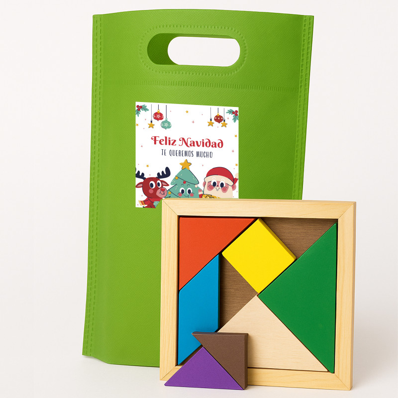 Tangram en bois avec un sac vert pour Noël