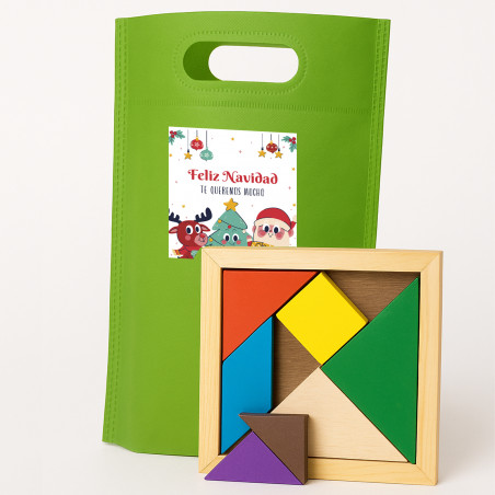 Tangram en bois avec un sac vert pour Noël